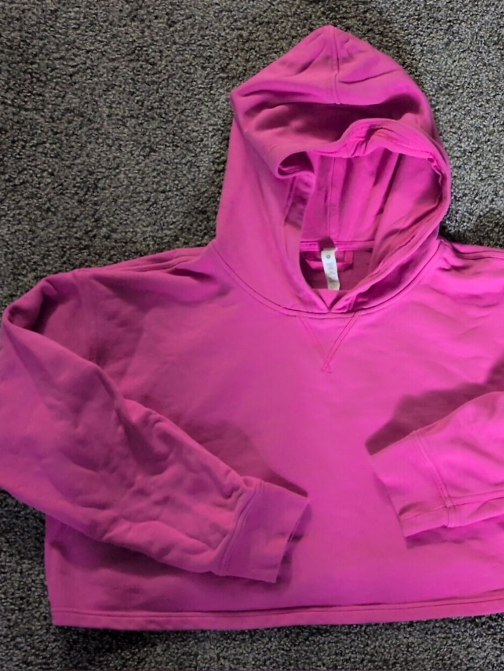 Lululemon All Yours Bright Sonic Pink Women's Cropped Hoodie Sweatshirt 16